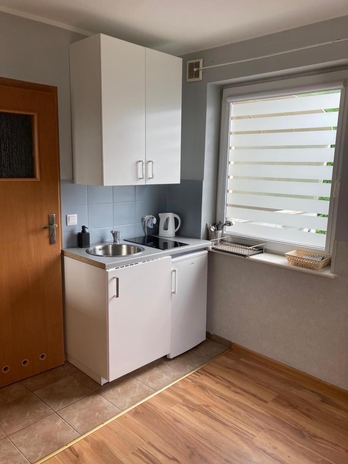 Stacja Sopot Pokoje Do Wynajecia Hotel Kamer foto